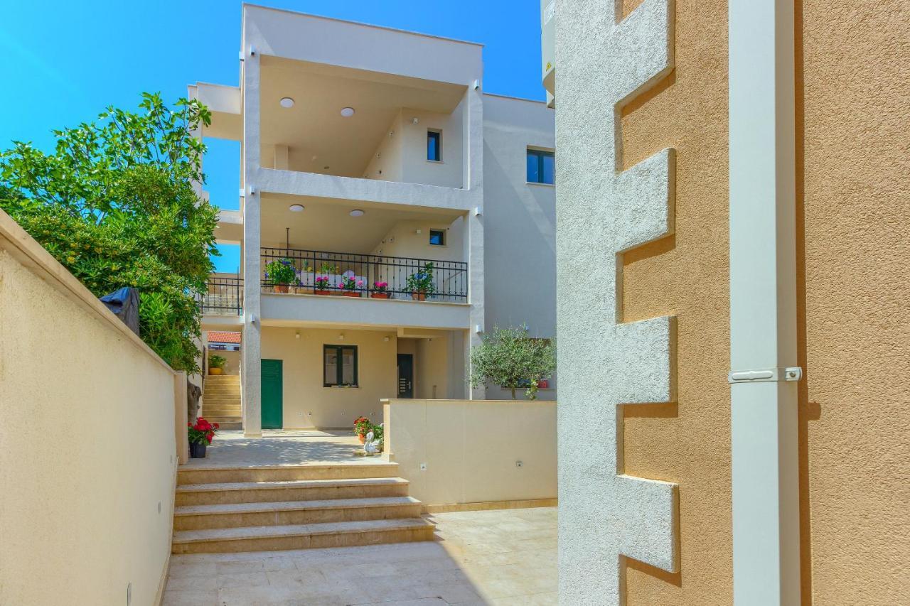 Villa" Arijana 2" Slatine Kültér fotó