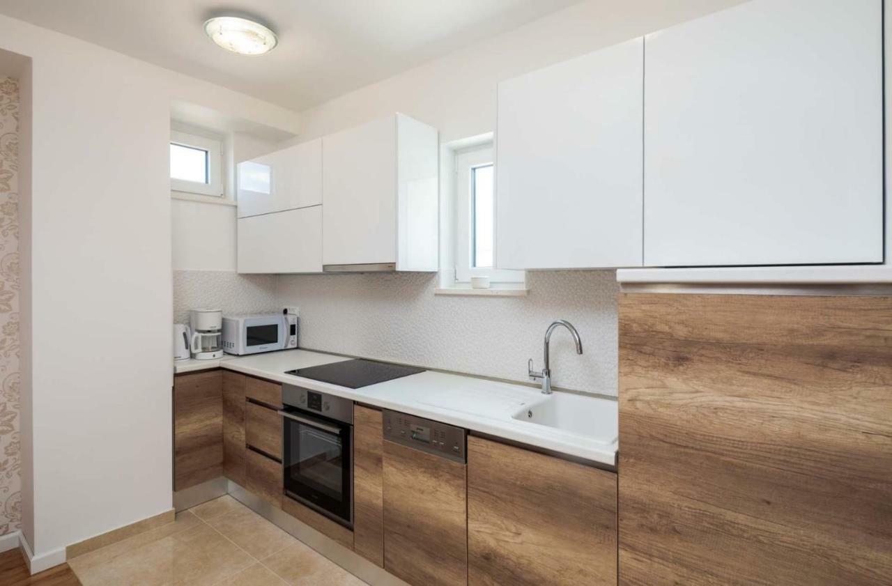 Villa" Arijana 2" Slatine Kültér fotó