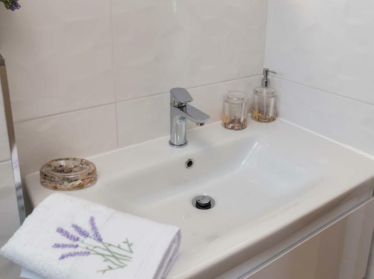 Villa" Arijana 2" Slatine Kültér fotó