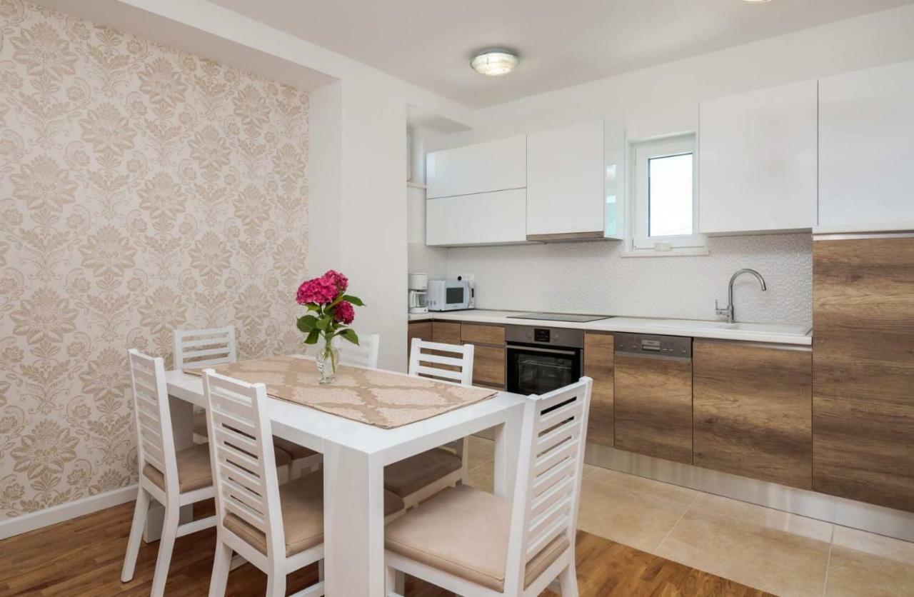 Villa" Arijana 2" Slatine Kültér fotó